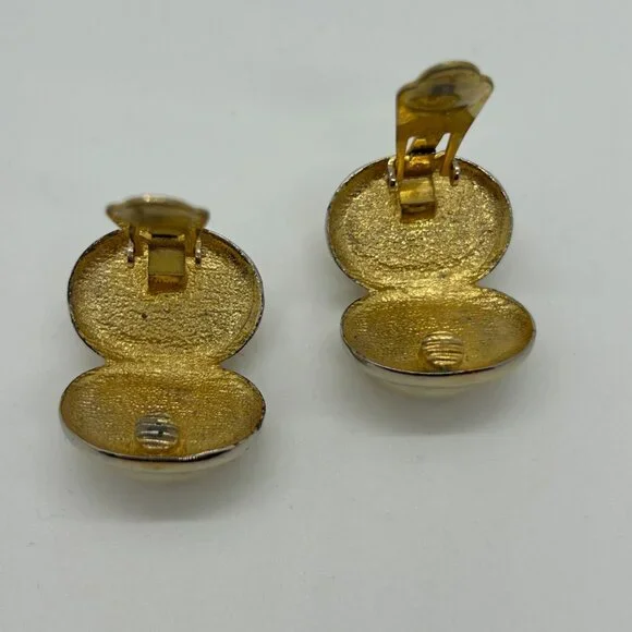 Vintage Gold Tone Double Faux Pearl Clip-On Earrings Retro 80s Statement Cabocho - Picture 9 of 13
